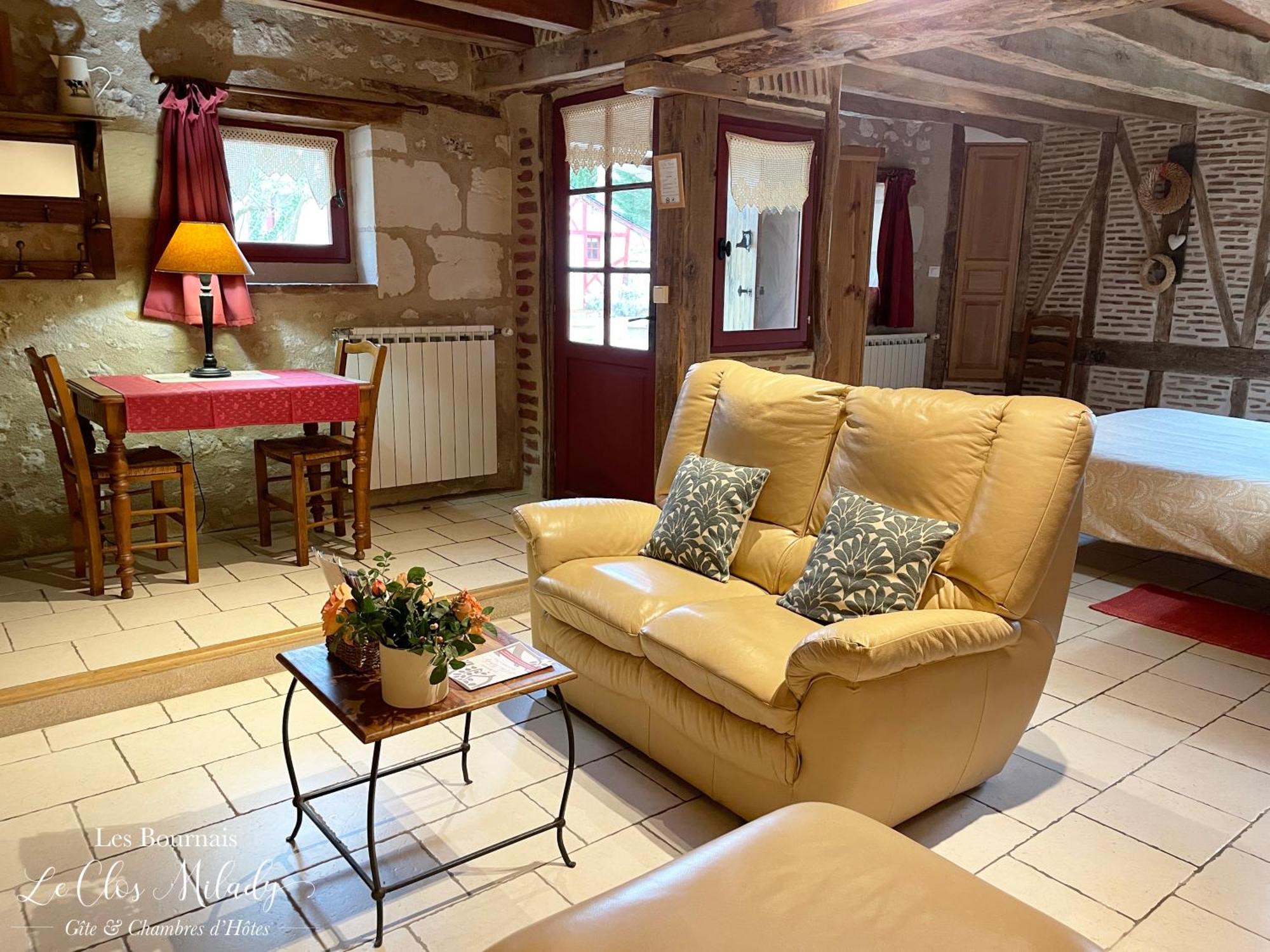 Chambres D'Hotes Les Bournais - Le Clos Milady L'Ile-Bouchard 외부 사진